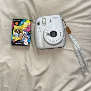 Fujifilm Instamax Mini 9 Polaroid camera